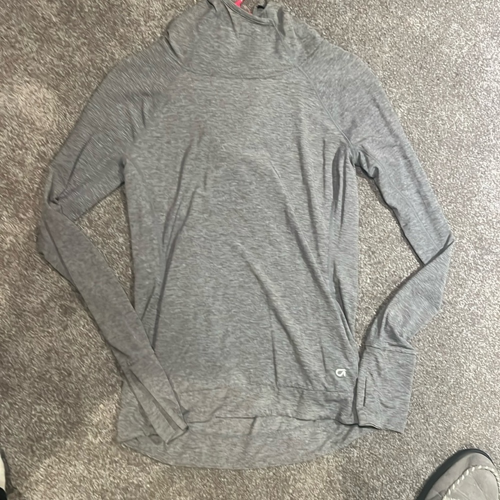 GapFit Long Sleeve Workout Shirt
